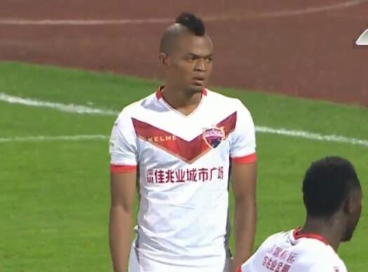 男生操小萝莉